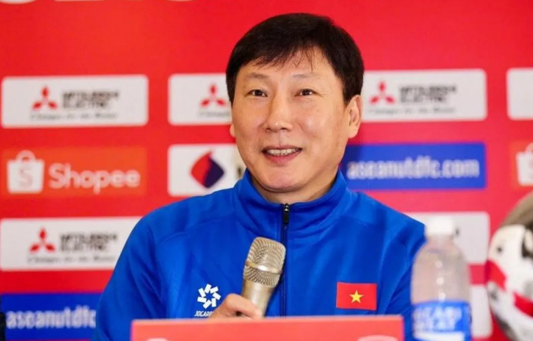 TIN HOT 14/01/2025: HLV Kim Sang Sik mơ World Cup, ĐT Việt Nam nhận tin sét đánh 1 Tham vọng của HLV Kim Sang Sik với ĐT Việt Nam